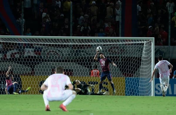 Cerro Porteño sigue estancado y está más lejos de la punta