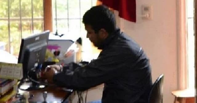 Policía es aprehendido con vehículo robado