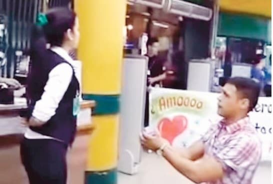 Habla mujer del rechazo que se hizo viral