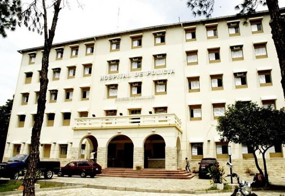 Pareja de policía muere luego de ser baleada en situación poco clara