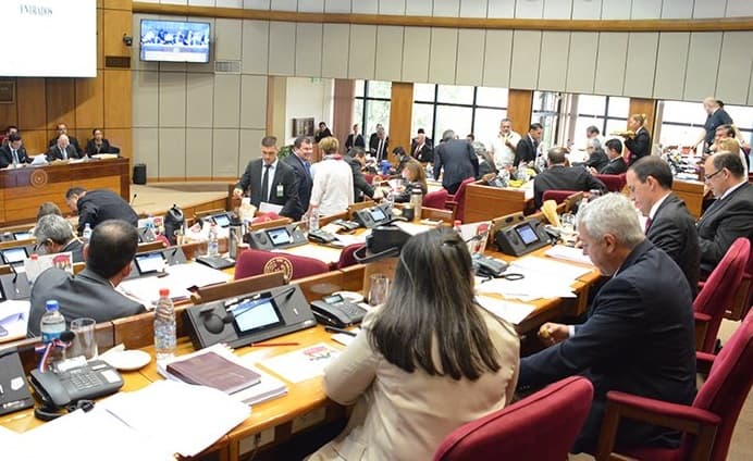 Senado aprueba proyecto de lucha contra el cáncer