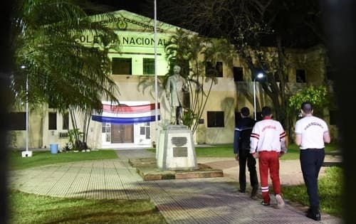 Estudiantes toman el CNC y exigen destitución de director