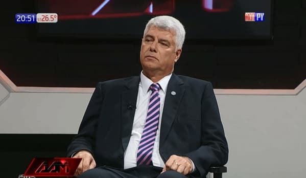 Wiens desliza la posibilidad de cambiar el sistema del metrobús