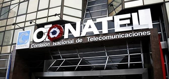 Conatel pide usar SMS en lugar de WhatsApp para no saturar redes