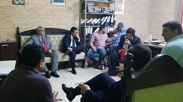 Contralor trabaja en comuna de CDE y emplaza a McLeod