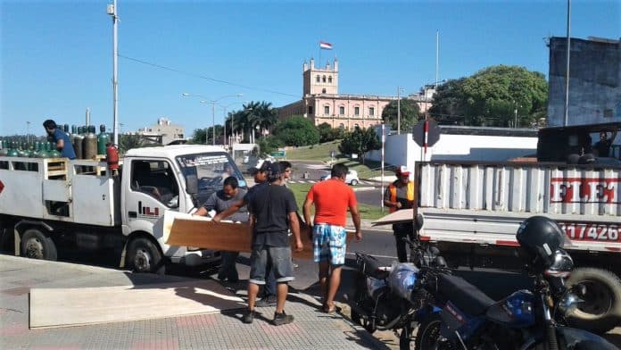 Más de 6.000 familias asistidas por inundaciones