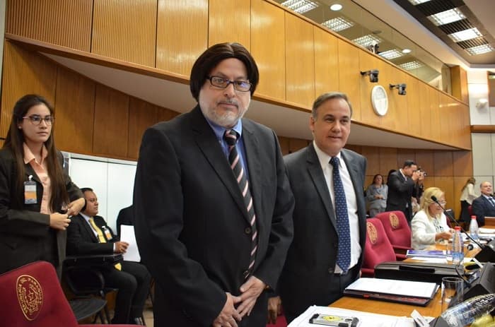 Payo Cubas desde ahora es "senador corrupto" y venderá sus votos, anuncia