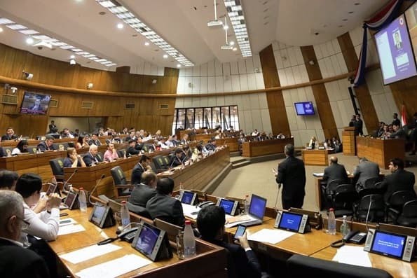 Diputados aprueban nuevo proyecto de autoblindaje