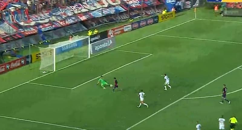 Gol de Fernando Ovelar sigue cosechando admiración