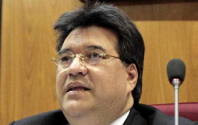 Nombran a Julio Velázquez como miembro del consejo de IPS