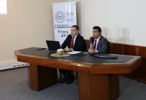 Funcionarios públicos cobrarán USD 740 millones en pocos días