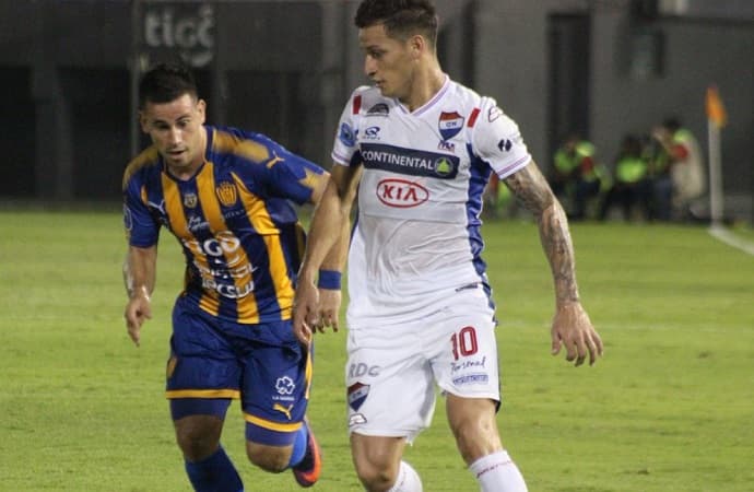 Dos encuentros se jugarán este domingo