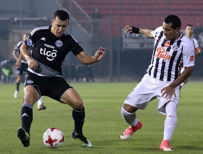 Dos encuentros por cuartos de Copa Paraguay este miércoles