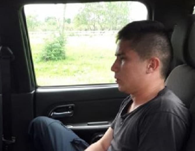 Detienen a policía que intentaba robar termocalefón de residencia de Cucho