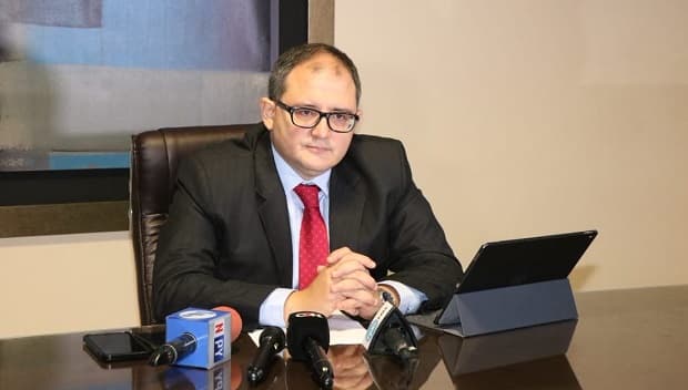 Abogado de Zacarías insinúa que Abdo Benítez no respeta instituciones