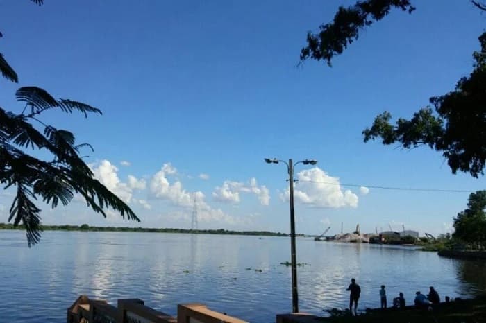 Madre e hija son arrastradas por aguas del río Paraguay