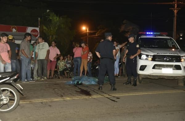 Motociclista fallece tras ser embestido por un camión