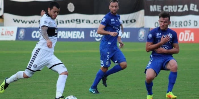 Dos partidos cierran la Fecha 21 este domingo