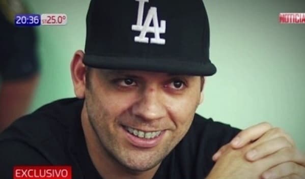 Funcionaria de Fiscalía es denunciada de quedarse con dólares de Cucho