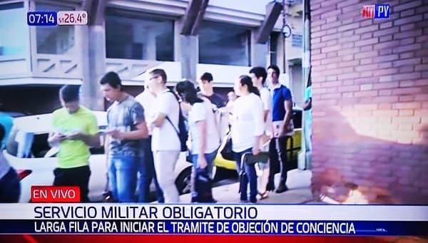 Fila de cuadras para obtener objeción de conciencia