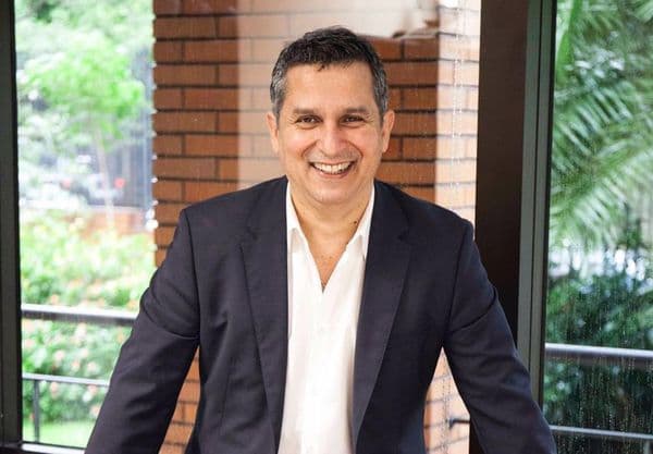 Gobierno pretende aumentar a 8 horas la jornada estudiantil