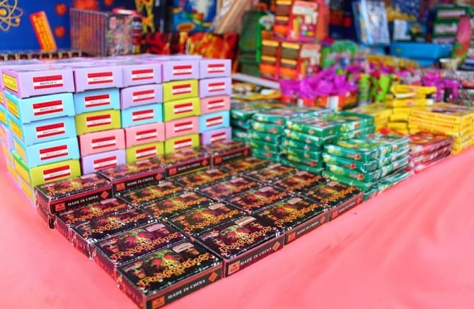 Pirotecnia cero: Plantean multas de  hasta G. 24 millones