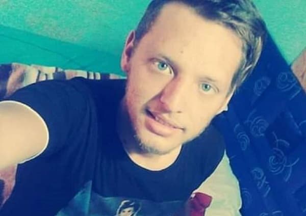 Joven muere electrocutado al soldar una moto