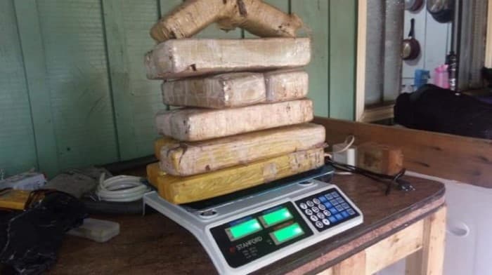 Incautan casi 10 kilos de marihuana prensada en Curuguaty