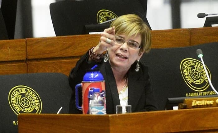 Senadora pide explicaciones al Gobierno anterior sobre el caso Arrom y Martí