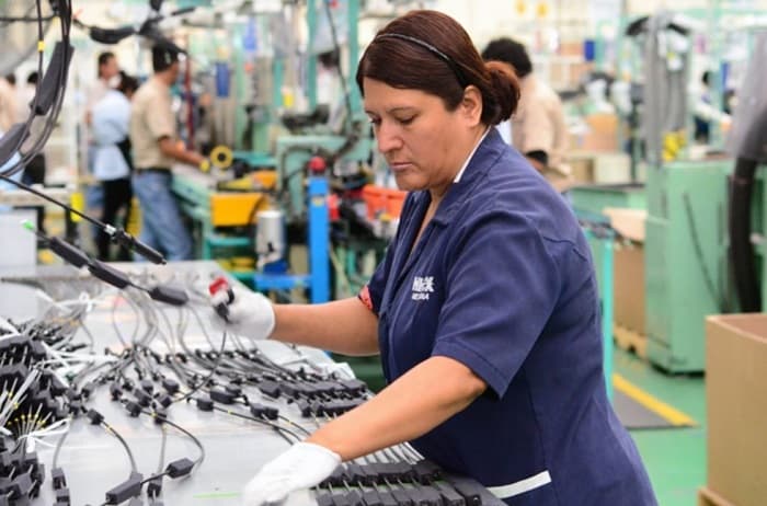 Feria para mujeres ofrece 400 puestos de trabajo