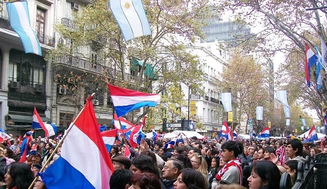 Pacto Migratorio: Piden considerar a paraguayos que viven en el extranjero