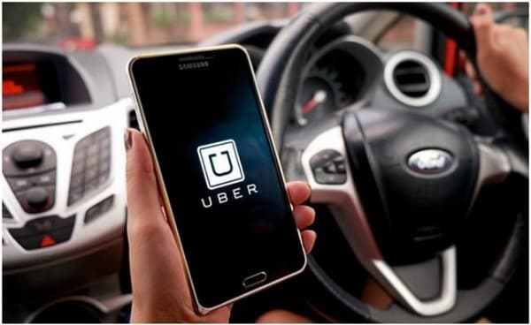 Uber se mete en la “guerra” y ofrece G. 200 mil a conductores