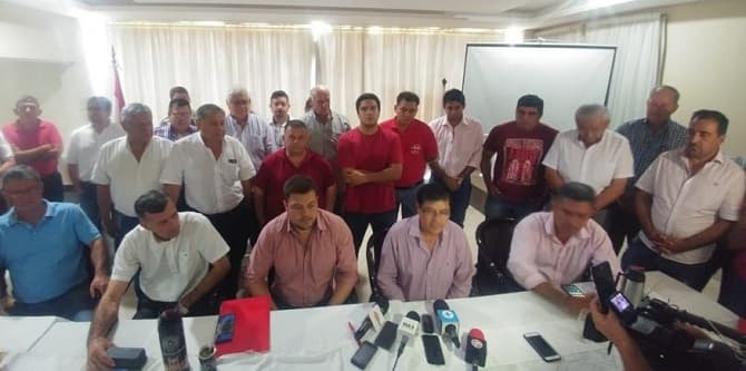 Cerca de 20 seccionaleros abandonan a HC