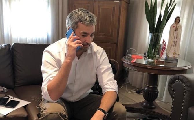 Guaidó agradece apoyo de Abdo Benítez luego de comunicación telefónica