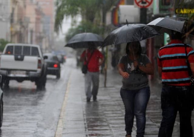 Prevén lluvias y ambiente agradable para este sábado