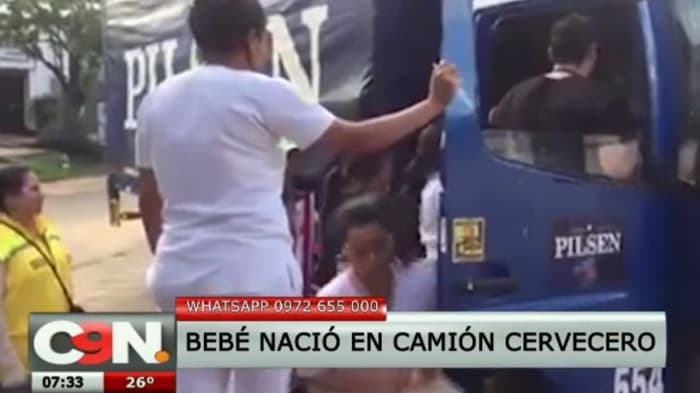 Madre da a luz en camión cervecero