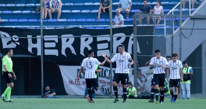 Libertad vence a Cerro por la mínima diferencia