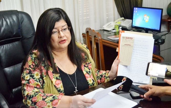 Senadores eligen a Llanes para integrar la Corte