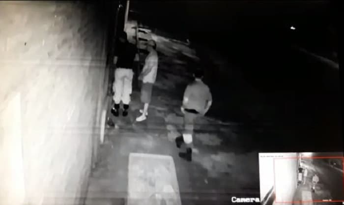 Policías caen luego de asaltar a "estafador"