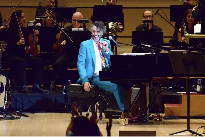 Fito Páez vuelve en tercera edición de Reciclarte