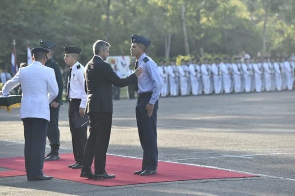 Abdo Benítez dice que buscará más opciones para objetores