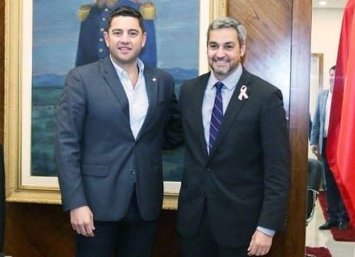 Abdo Benítez visita a Alliana en Brasil