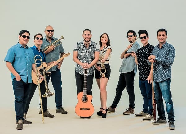 Néstor Ló y los Caminantes anuncian lanzamiento de su primer video oficial