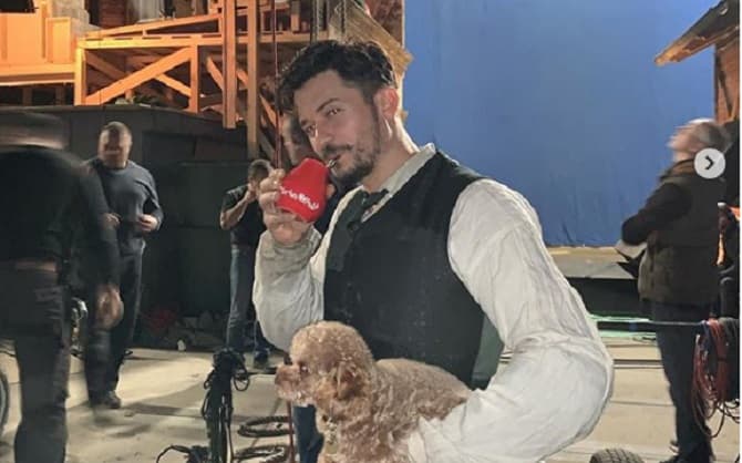 Actor británico enseña el secreto de los guaraníes y las propiedades de la yerba mate