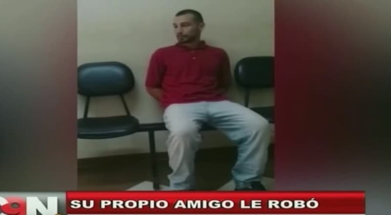 Detienen a hombre que robó moto a su amigo