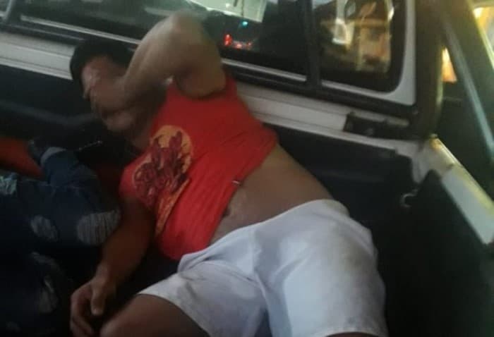 Hombre ataca a sus vecinos a tiros en J. Augusto Saldívar