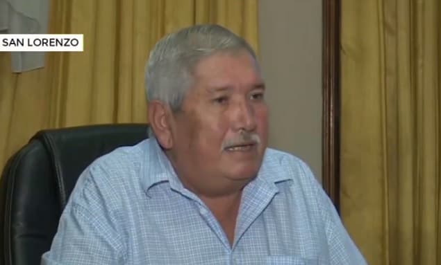 Ferrer admite tener hasta seis parientes en comuna sanlorenzana