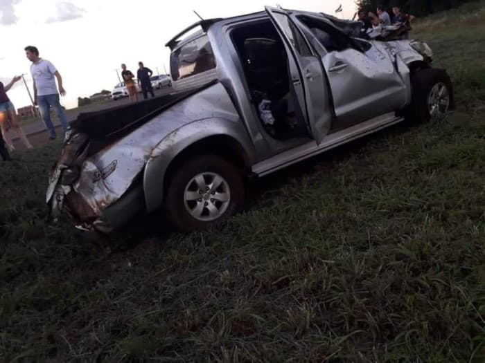 Vuelco de camioneta deja un herido en Naranjito