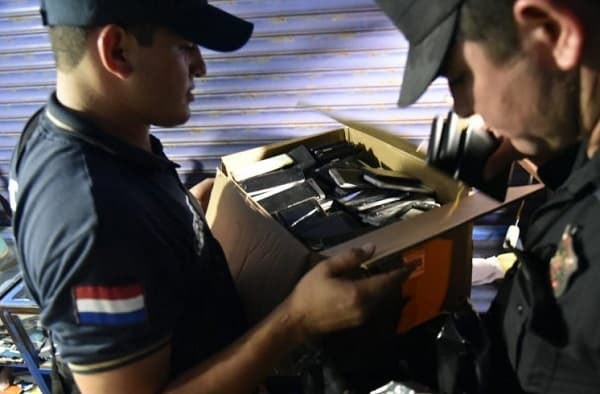 Comandante asegura que celulares robados fueron incautados en galería