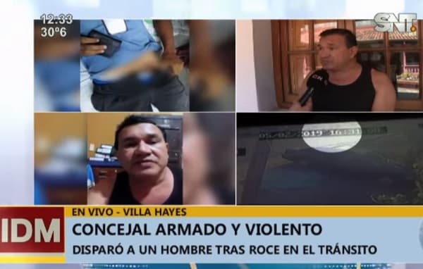 Concejal balea a un conductor en el tránsito